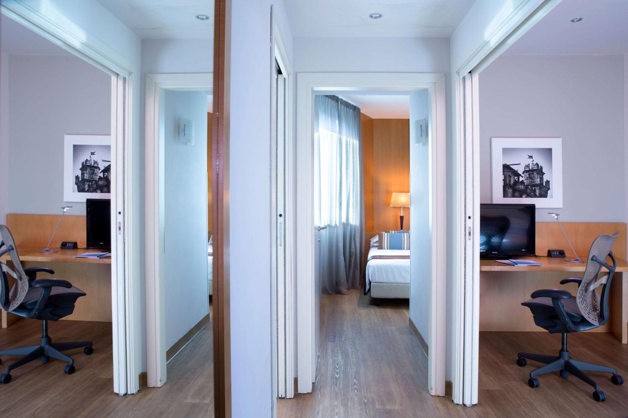 Dolce By Wyndham Milan Malpensa Hotel Somma Lombardo Exterior photo