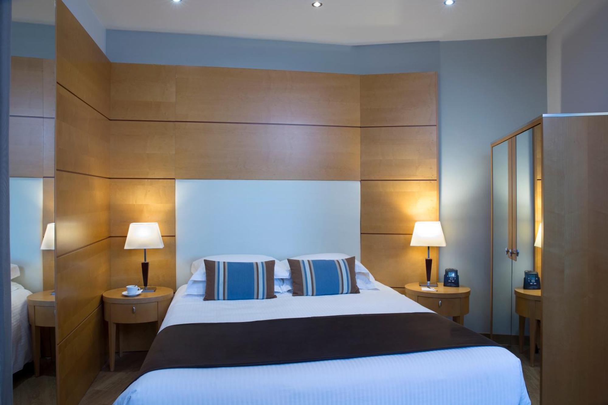 Dolce By Wyndham Milan Malpensa Hotel Somma Lombardo Exterior photo